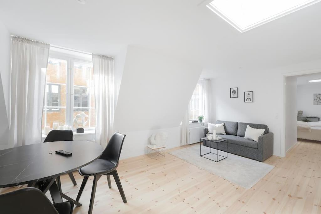 Charmerende Lejlighed Ved Nyhavn 3 Sal Copenhague Exterior foto